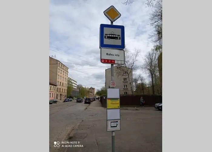 Latgales139 6 Park In Front Of The House Free Parking Behind The Fence Self Check In Out Dzīvoklis Riga